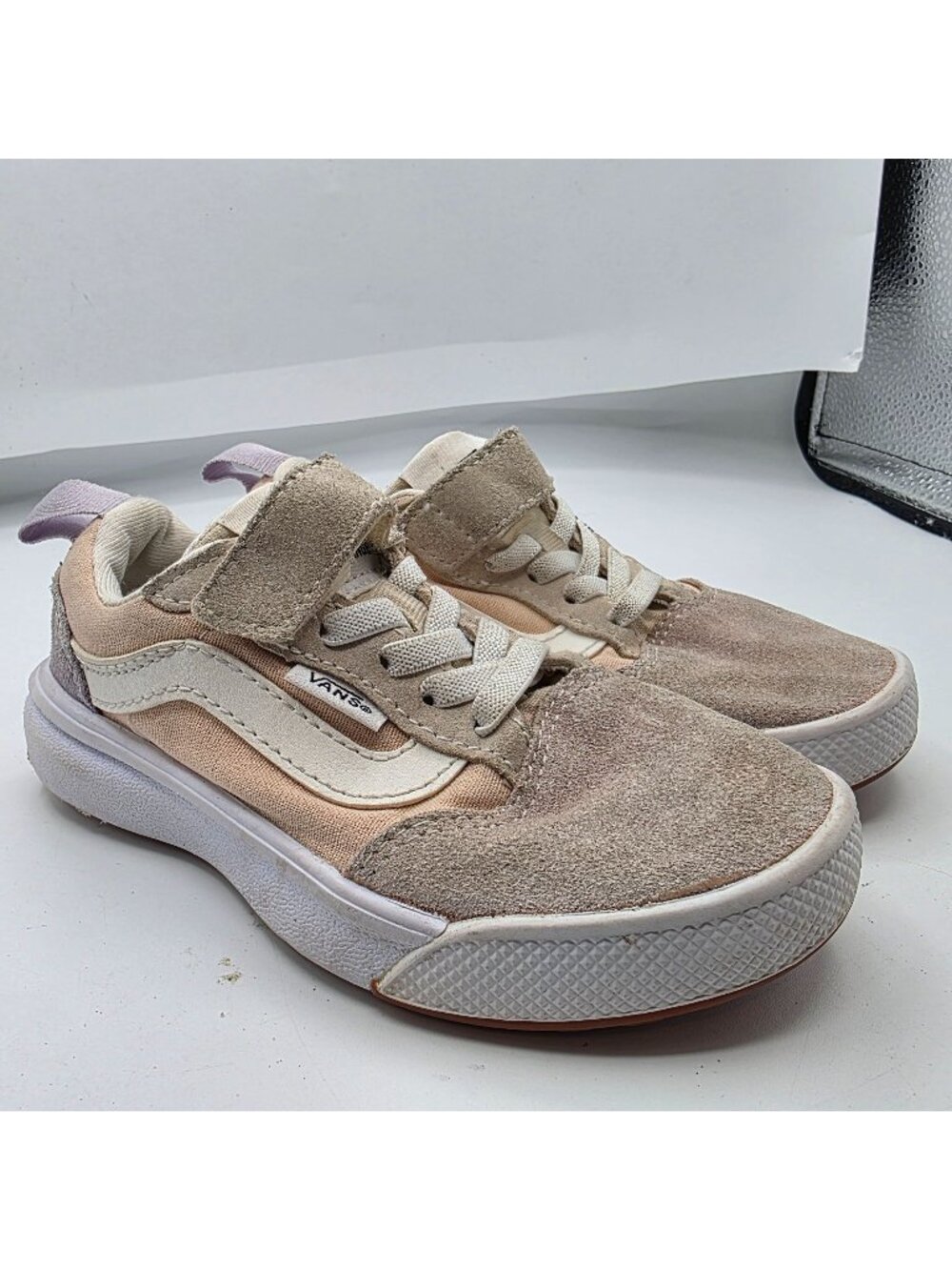 Vans UltraRange 66 V Girls Size 10.5 Beige Shoes Peach Suede Low Top Sneakers